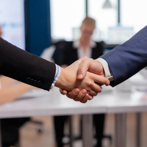 satisfied-businessman-company-employer-wearing-suit-handshake-new-employee-get-hired-job-interview-man-hr-manager-employ-successful-candidate-shake-hand-business-meeting-placement-concept